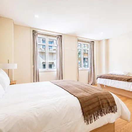 Apartament Center *